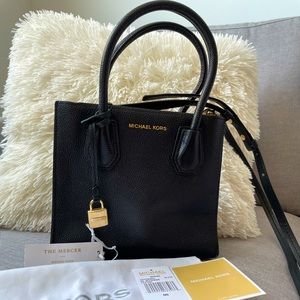 Michael Kors Mercer Crossbody
